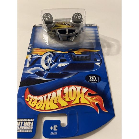 Hot Wheels #174 VW Baja Bug Silver Gray Sawblade Wheels 2001 New On Card - Picture 3 of 4